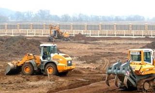 Планировка участка бульдозером в Глазове от 918 руб. Цены за м2 - 2Землекопа-Глз